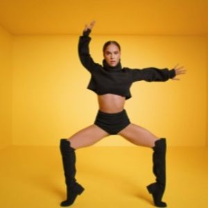 Meet your Posher, Gloria